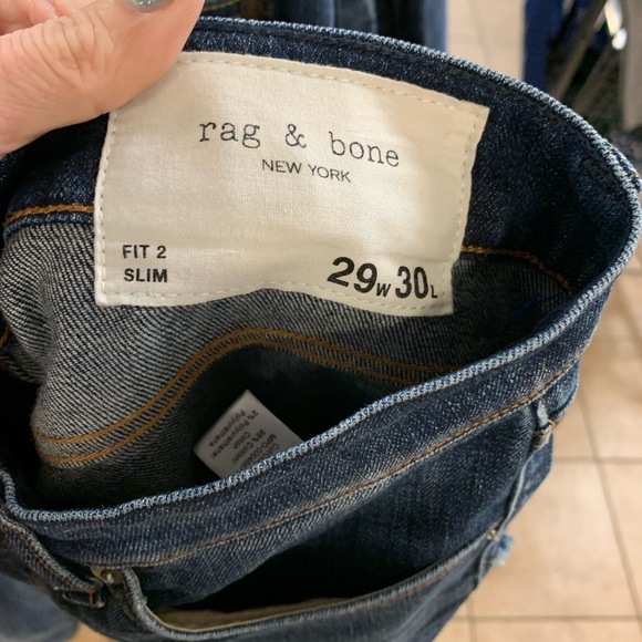 Rag & Bones Jeans. Originally 198$. Button down front..29 waist 30 length. - Picture 2 of 11
